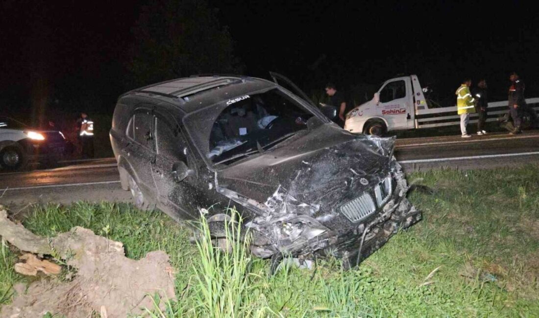 Bursa’da feci kaza… Otomobil ile cip çarpıştı: 3 ölü, 1 yaralı Bursa’nın Orhangazi ilçesinde lüks otomobil, karşı istikametten gelen cip ile