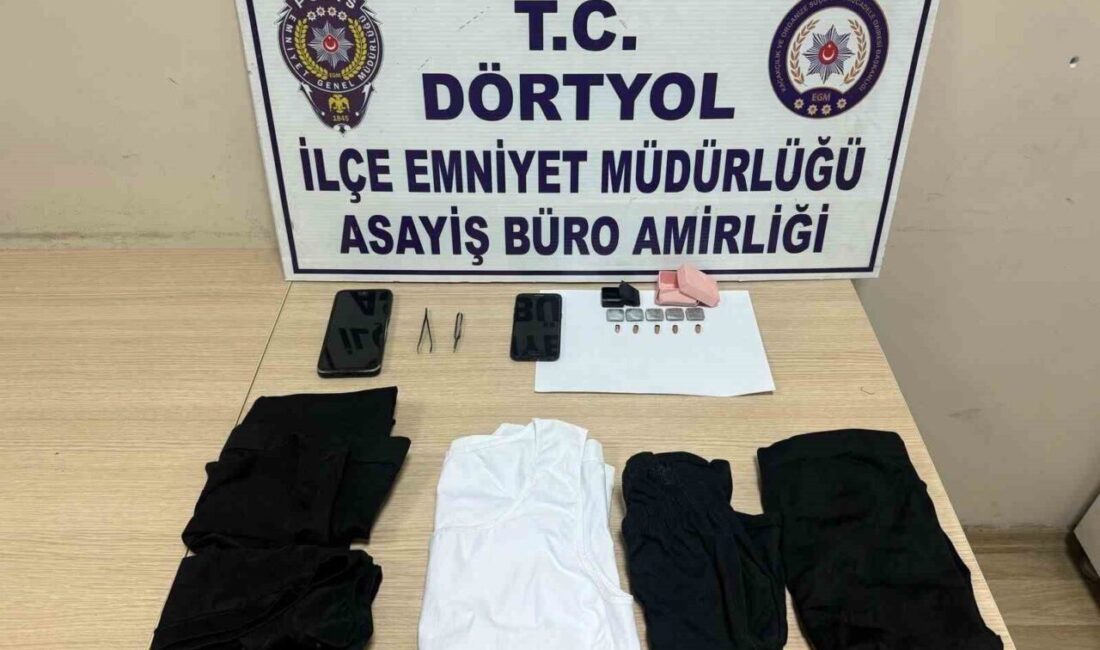 Hatay’da ehliyet sınavında kopya çekmek için düzenek hazırlayan 2 şahıs