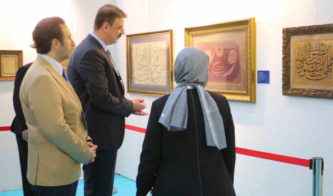 Yıldız Holding İslam Eserleri Koleksiyonu’nda yer alan nadide hüsn-i hat